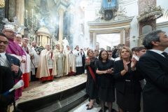 procesion-general-virgen-desamparados-enrique-benavent-vgutierrez-136-scaled
