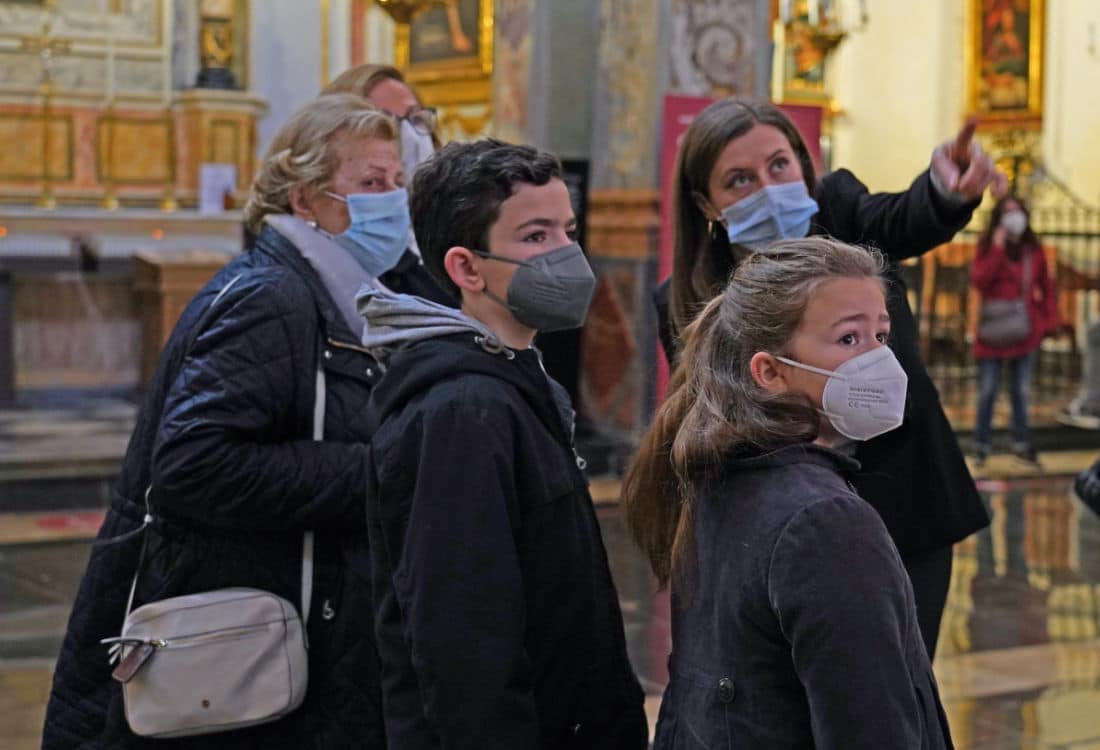 Parroquia San Nicolás Valencia visita familiar