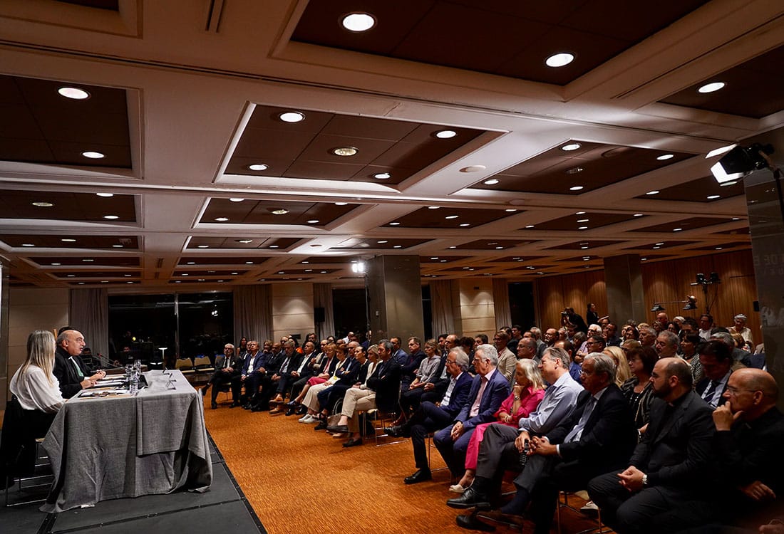 Un momento de la conferencia de Benavent