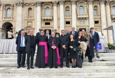 La delegación del arzobispado valenciano que se encontró con el Papa