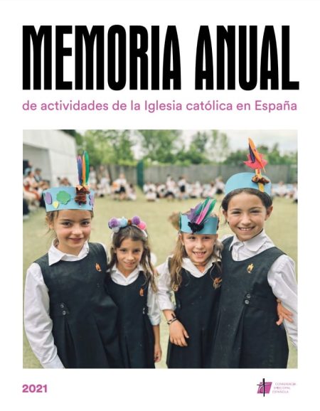 Portada memoria anual Iglesia Católica 2021